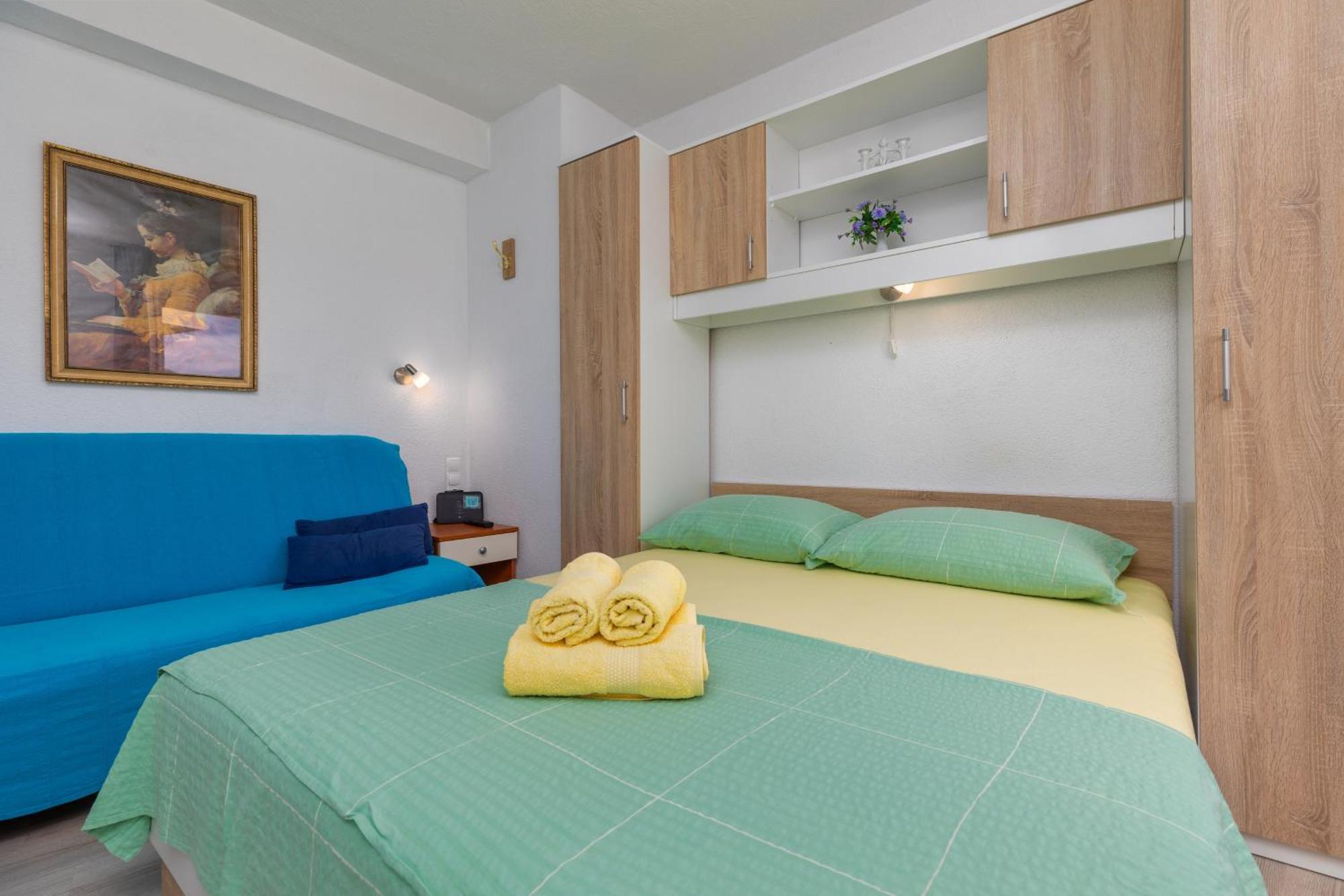 Apartments By The Sea Drasnice, Makarska - 6697 Dış mekan fotoğraf