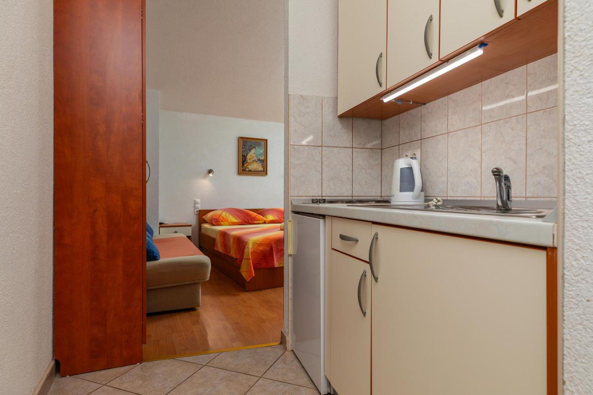 Apartments By The Sea Drasnice, Makarska - 6697 Dış mekan fotoğraf